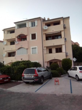 Apartments with a parking space Crikvenica - 17675